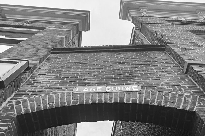2-Hour Walking Tour in Gouda All inclusive - Visbanken and the old fish trade