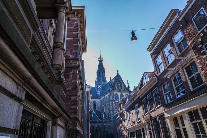 2 Hours Walking Tour Throughout History & Highlights of Haarlem - Amsterdamse Poort and the city under siege