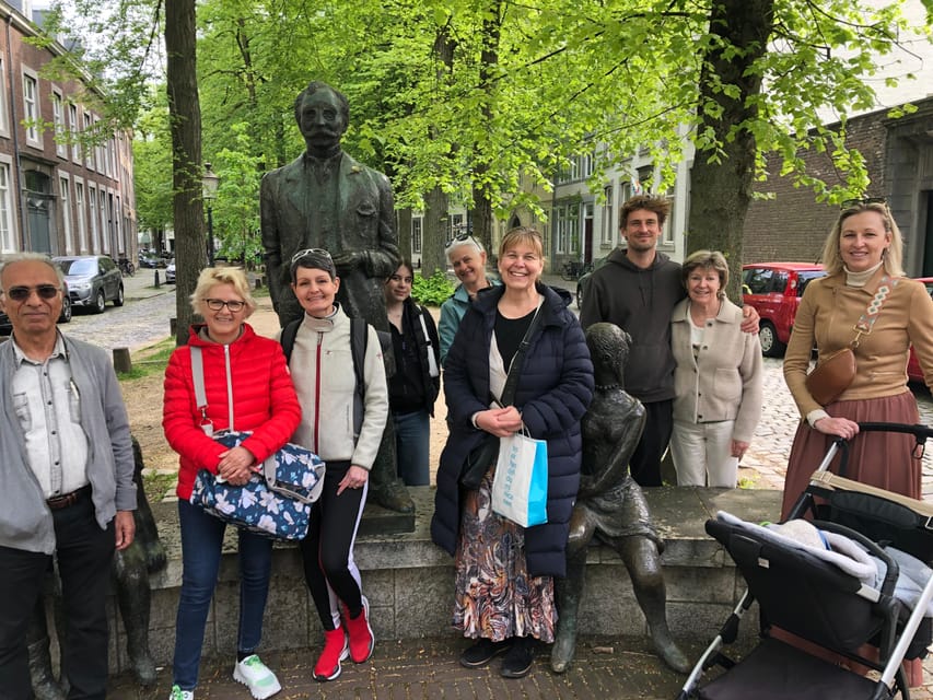 2H Walking Tour Maastricht - Vrijthof Square and Maastricht’s public life
