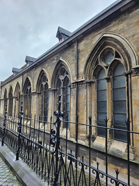 2H Walking Tour Maastricht - Jekerkwartier: Maastricht’s quieter old quarter