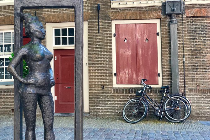 Absolutely Amsterdam - the Essential Introductory Walking Tour - Our Lord in the Attic and Chinatown: tolerance with limits