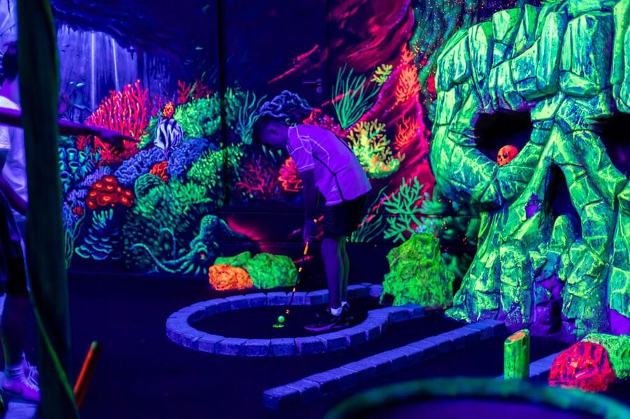 Aloha Amsterdam: 12-Hole Glow-in-the-Dark Mini-Golf - Key points to know before you book