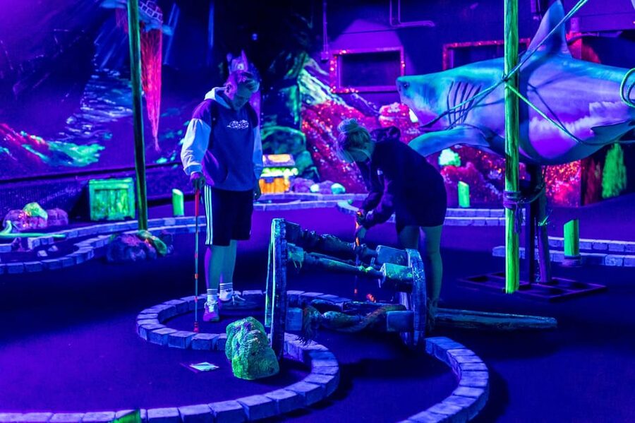 Aloha Amsterdam: 12-Hole Glow-in-the-Dark Mini-Golf - Is $10 a good price?