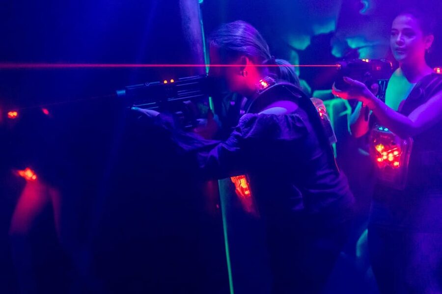 Aloha Amsterdam: Laser Tag Experience - A short, sharp battle in Amsterdam