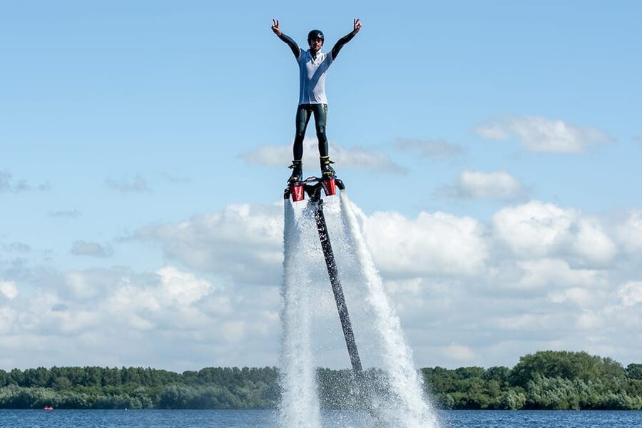 Alphen aan den Rijn: 15-Minute Flyboard Experience - Getting to Wet ’n Wild and preparing well