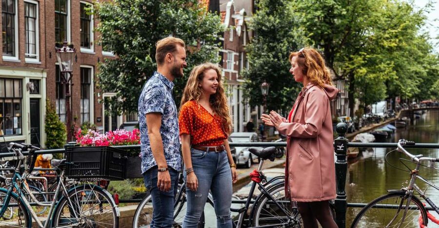 Amsterdam: 1.5-Hour Private Kick-Start Tour with a Local - Key points at a glance