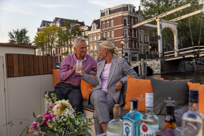 Amsterdam: 1-Hour Canal Cruise in the Evening - Houseboats, the Nine Streets, and the inner canal ring