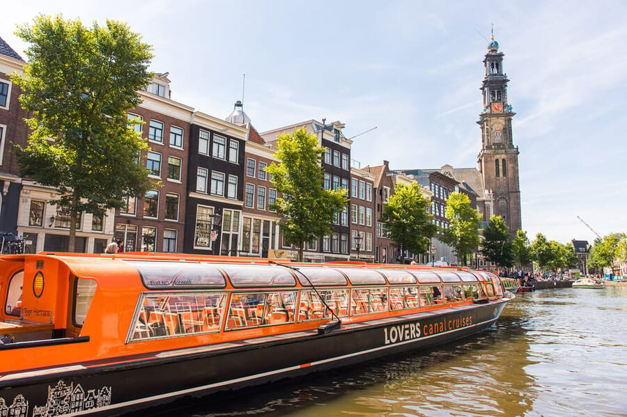 Amsterdam: 1-Hour Canal Cruise & NEMO Science Museum - Reading Amsterdam from the water