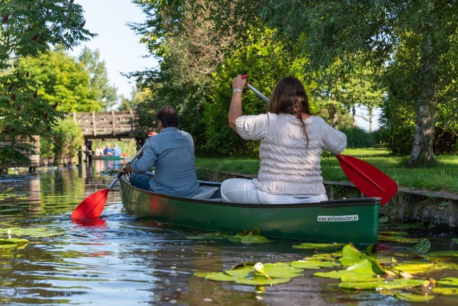 Amsterdam: 2-Hour Guided Canoe Trip - Weather, clothing, and practical limits