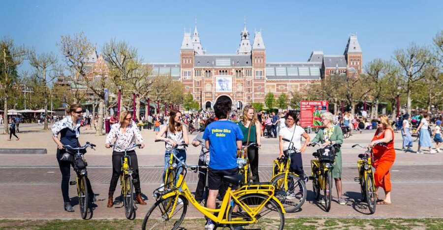 Amsterdam: 3h E-Bike Tour with break - Anne Frank House and the canal belt