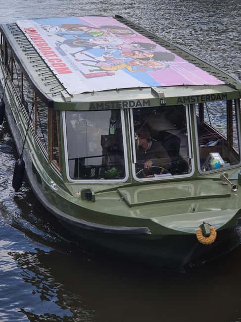 Amsterdam: 420 Smoke-Friendly Boat Tour - Choosing between the heated cabin and outer deck