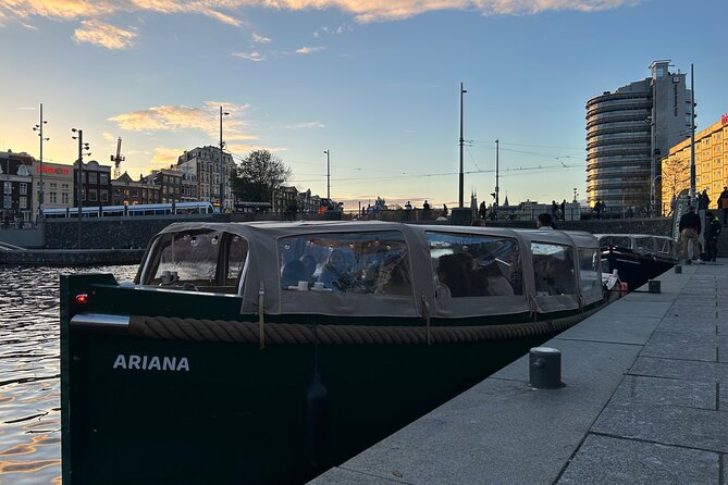 Amsterdam: 90 min Kings Day Boat Party with Unlimited Drinks - Unlimited drinks and the party setup