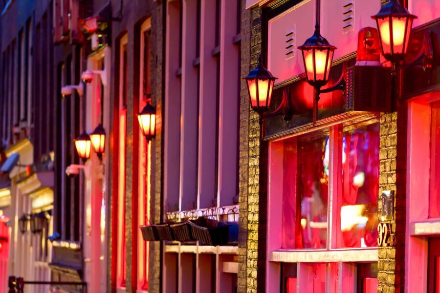 Amsterdam: After Dark Red Light District Tour - Key points to know before booking