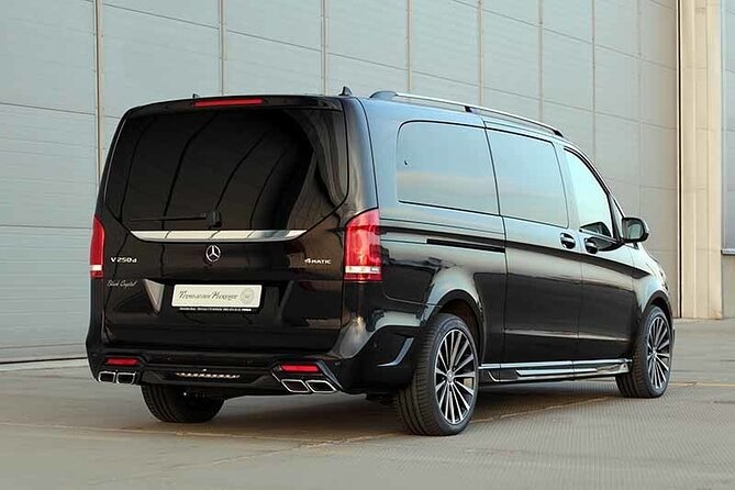 Amsterdam Airport Private Arrival Transfer by Luxury Van - A private Mercedes van for up to six people