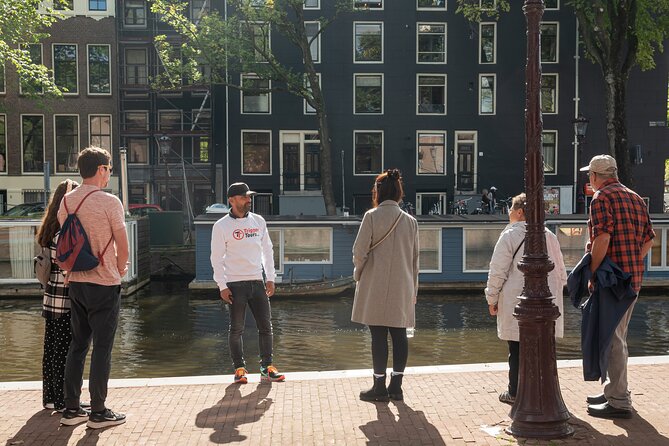 Amsterdam: Anne Frank and Jewish Quarter Walking Tour (TOP RATED) - Why this walk adds context to Anne Frank’s story