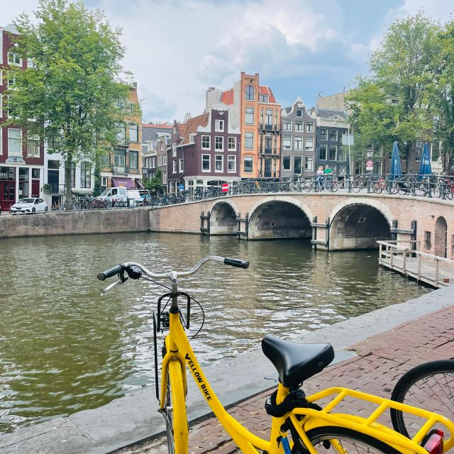 Amsterdam Bike Rental: Central Station & City Center - Locks, deposit, and one important payment detail