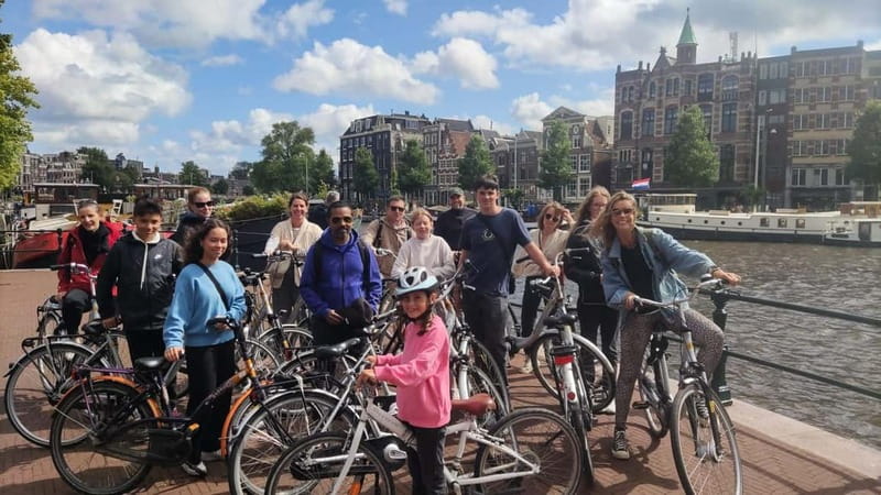 Amsterdam bike tour with a French-speaking guide local! - French guidance and the small-group experience