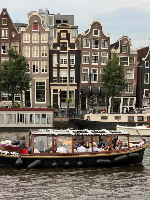 Amsterdam: Boat Tour with Optional Unlimited Drinks - When to book, and where it fits in your day