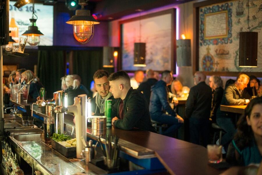 Amsterdam: Canal Cruise and Entrance to Xtracold Icebar - Planning the day without a guide or transfer