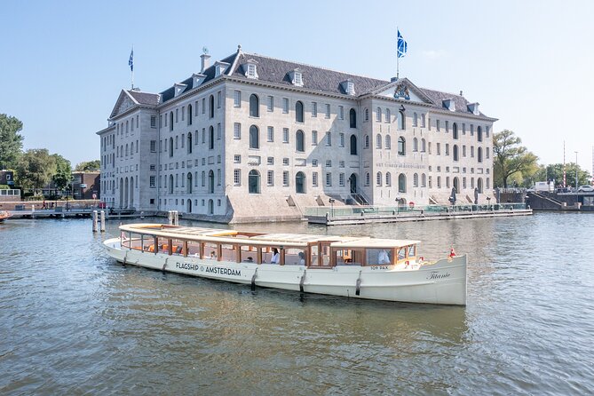 Amsterdam Canal Cruise in Classic Salon Boat With Drinks and Cheese - What the one-hour cruise actually gives you