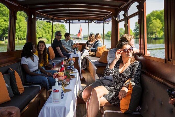 Amsterdam Canal Cruise with Cheese and Wine - A quick hour through Amsterdam’s canal ring