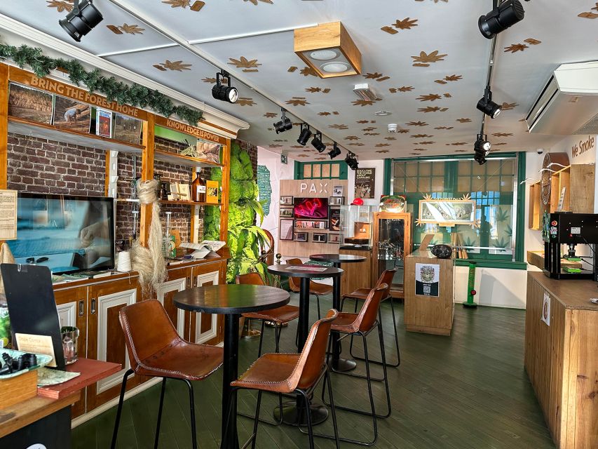 Amsterdam: Cannabis Museum Entry Ticket - Friendly staff make the small space work