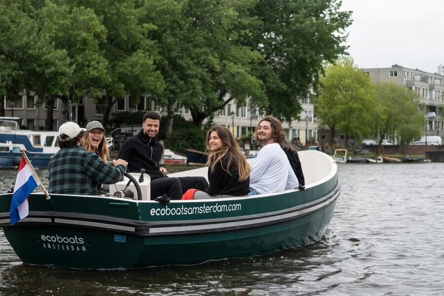 Amsterdam: Captain For a Day 2-Hour Boat Rental - The rules that affect your experience
