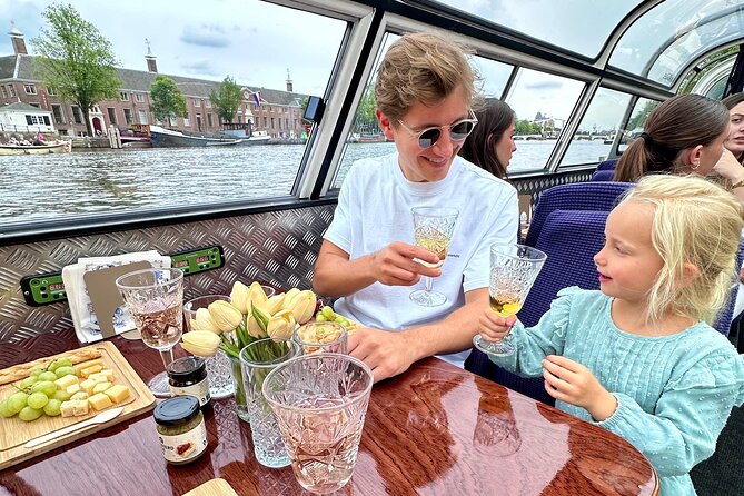 Amsterdam Cheese and Wine Canal Cruise - Why an hour on Amsterdam’s canals works so well