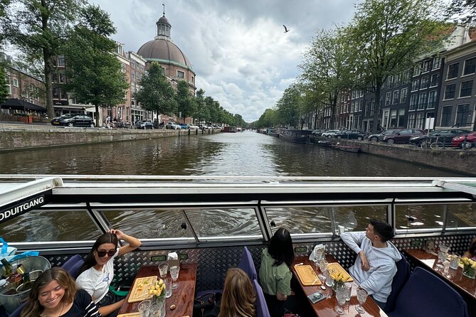 Amsterdam Cheese and Wine Canal Cruise - The Jordaan and the quieter Prinsengracht