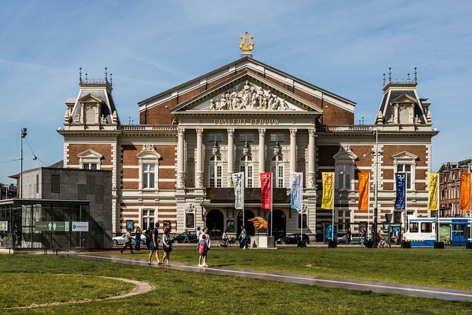 Amsterdam City Highlights and Hidden Gems - Private & Custom Tour - What the guides add to the walk