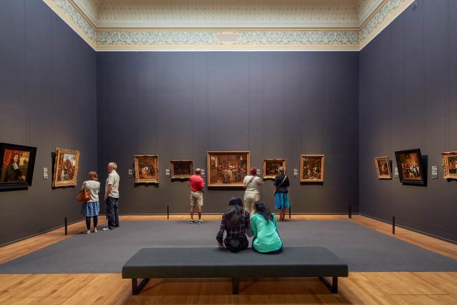 Amsterdam: Combo Rijksmuseum & Hop-On Hop-Off Bus - Red Line: the broad summer circuit