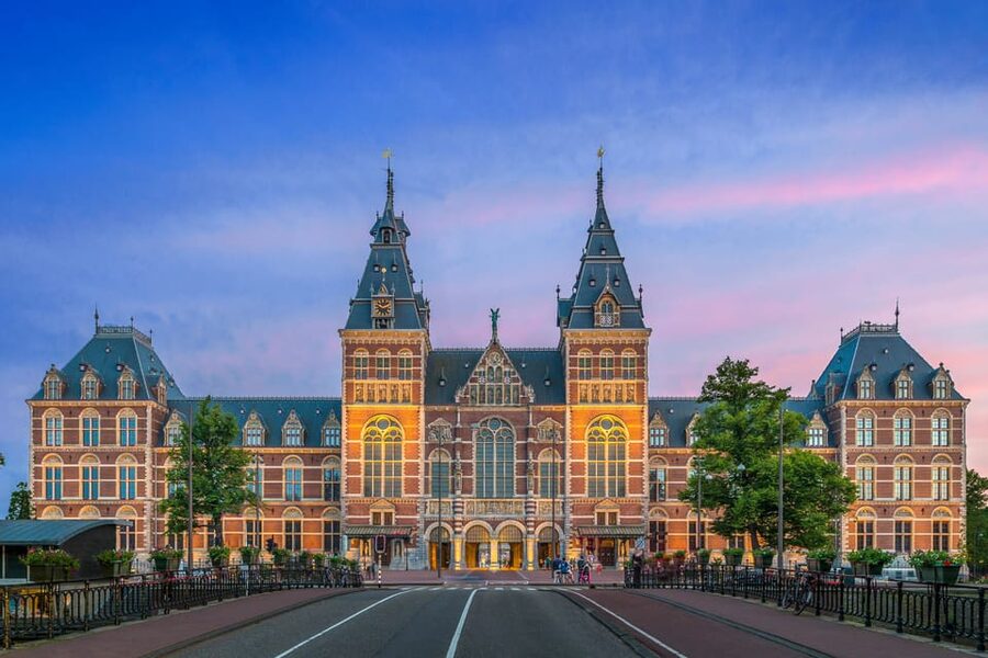 Amsterdam: Combo Rijksmuseum & Hop-On Hop-Off Bus - Finding the stops and avoiding wasted time