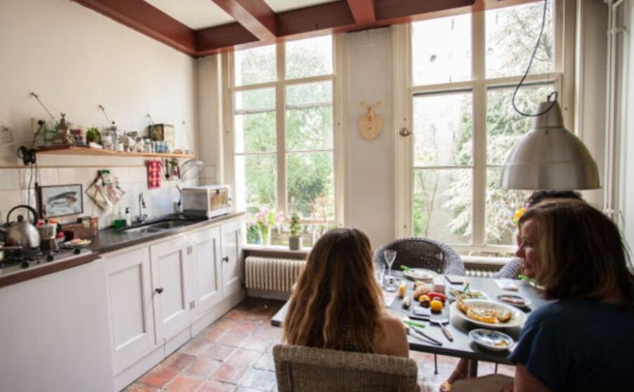 Amsterdam: Craft Dutch Pancakes in Charming Canal House - Learning the Dutch pancake method