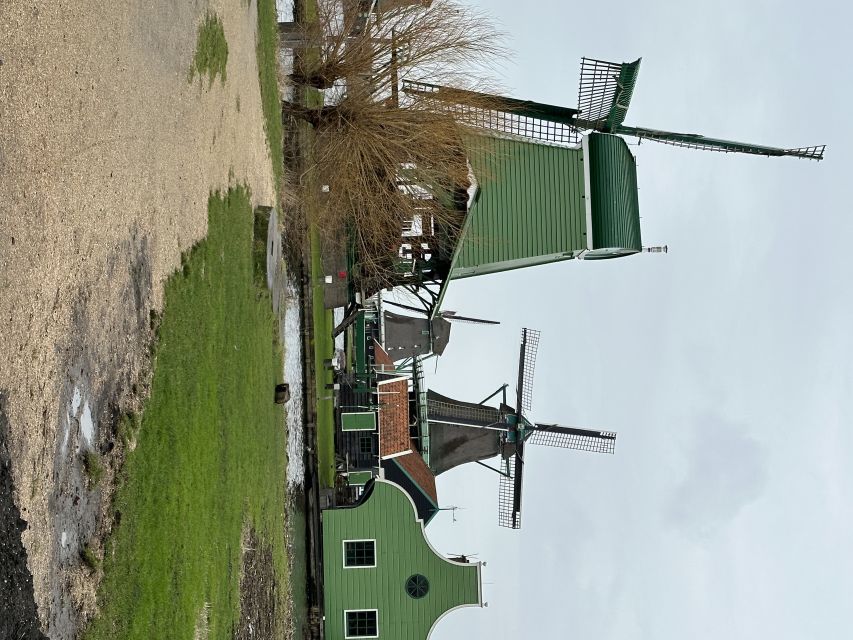 Amsterdam: Day Tour Keukenhof and Zaanse Schans Windmills - Keukenhof: give the flowers the time they deserve