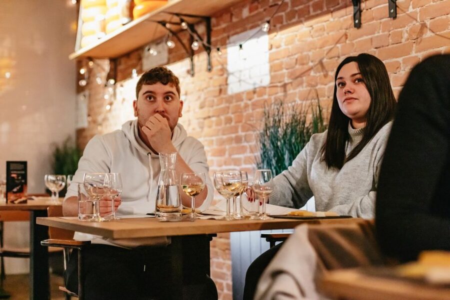 Amsterdam: Dutch Cheese Tasting Experience with Wine - Old Amsterdam and the Westland family story