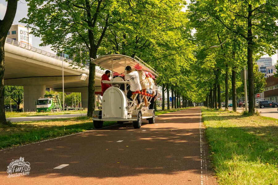 Amsterdam: Dutch Prosecco Party Bike - Who will enjoy this most?