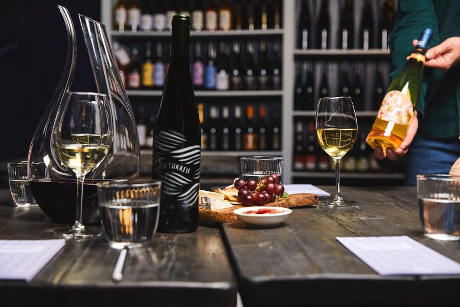 Amsterdam: Dutch Wine Tasting with Sommelier - Arriving at Design & Wijn in central Amsterdam