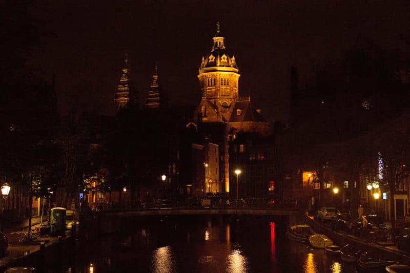 Amsterdam: Evening Cocktail Cruise along the canals - Prinsengracht and the canal district at night