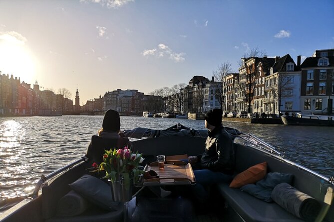 Amsterdam Evening Cruise in Small Group - Setting Out Along the Amstel