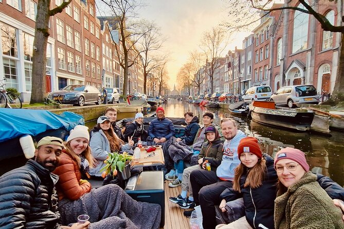 Amsterdam Evening Cruise in Small Group - How the Captains Shape the Experience