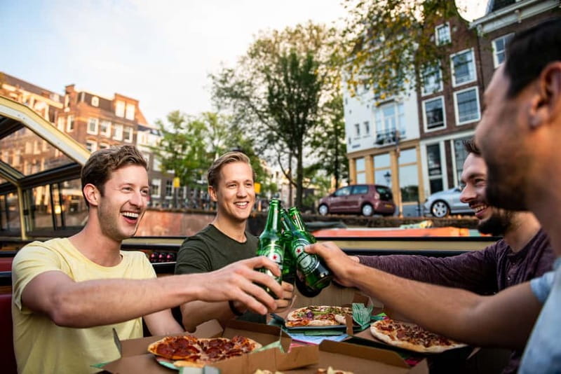 Amsterdam: Evening Pizza Cruise Along the Canals - Choosing your pizza before the boat returns