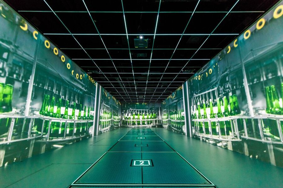 Amsterdam: Exclusive Heineken Experience VIP Tour Ticket - The five-beer tasting in a hidden bar
