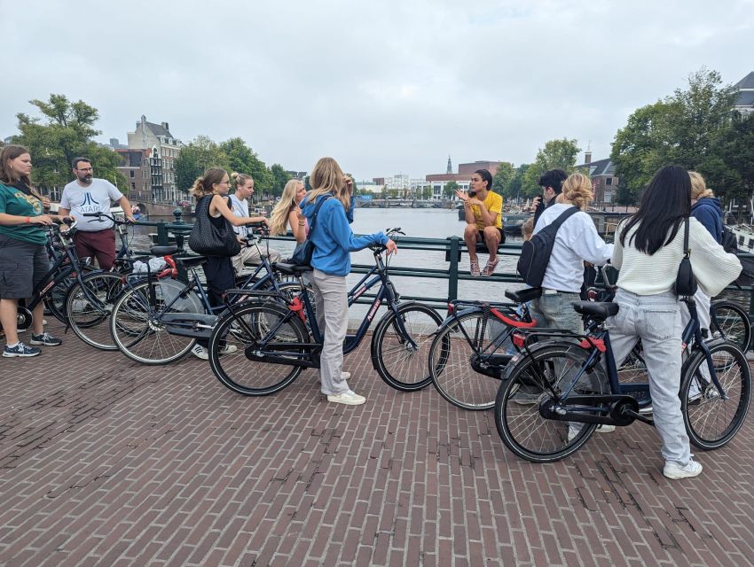 Amsterdam: Explore the City Highlights by Bike - Anne Frank House and the limits of a bike tour