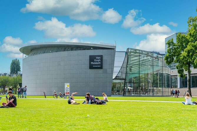 Amsterdam: Explore the Van Gogh Museum & His Masterpieces - The audio guide: useful, but not perfectly smooth