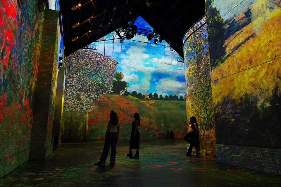 Amsterdam: Fabrique des Lumières Entry Ticket - The Kingdom of the Pharaohs across 17-meter walls