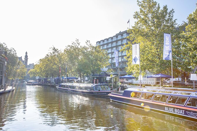Amsterdam Family-Friendly Canal Cruise with Snackbox Option - Central departure points and timing