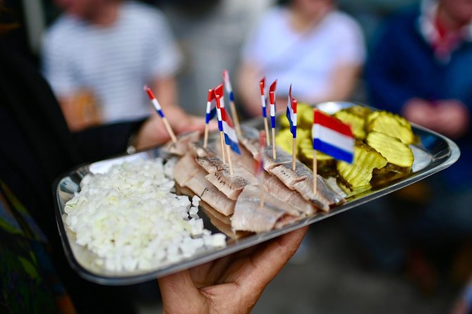 Amsterdam Food Tour of 10+ Local Classic Tastings in Jordaan Area - Why Jordaan Makes Such a Good Food Tour Setting