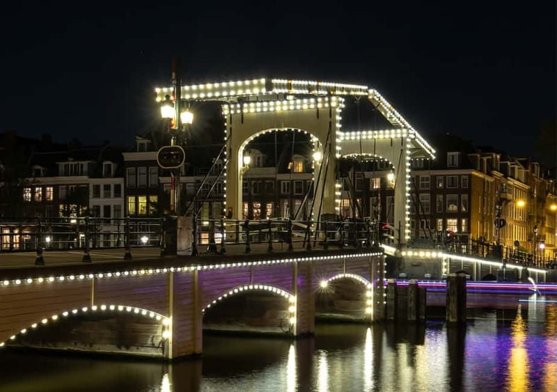 Amsterdam: German Canal Cruise with Unlimited Drinks Option - Herengracht and the main canal belt