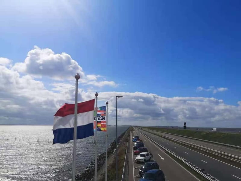 Amsterdam: Giethoorn, Afsluitdijk and Zaanse Schans Day Trip - Is $152 a fair price?