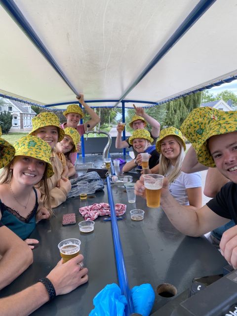 Amsterdam: Guided Beer or Prosecco Bike Tour - Practical details that affect your day